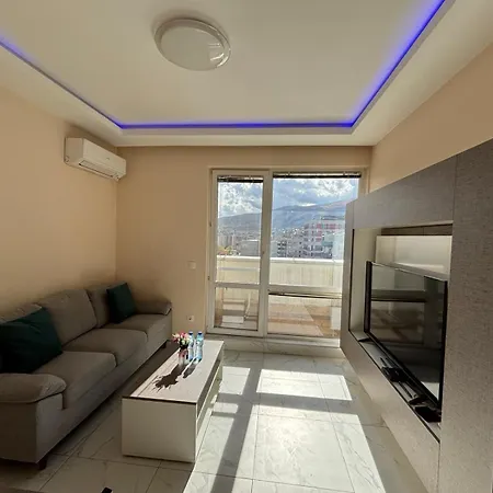 Sunshine One Bedroom *